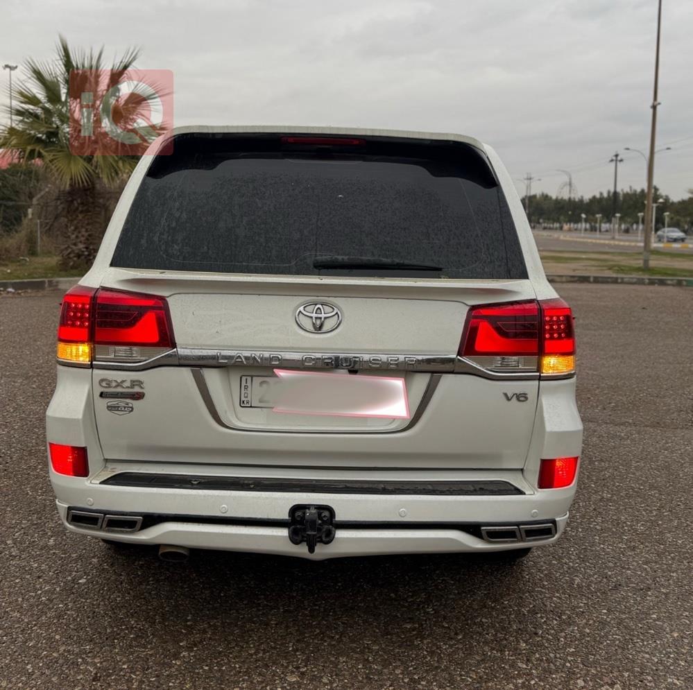 تويوتا لاندكروزر